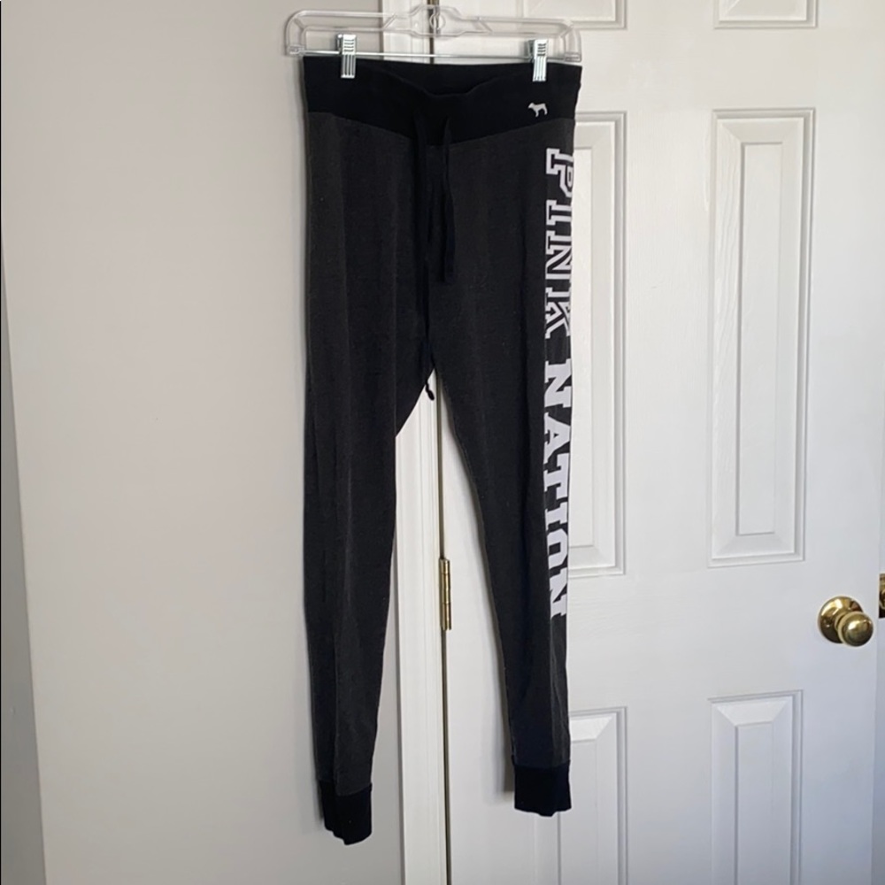 PINK Leggings